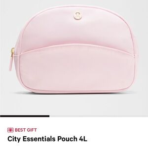 Lululemon City Essentials Soft Pink pouch one size
